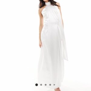 Chic White Halter Maxi Dress